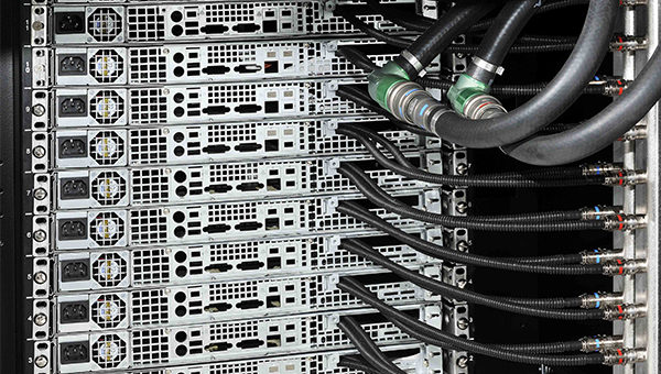 Why Liquid Cooling Data Centers is the Future